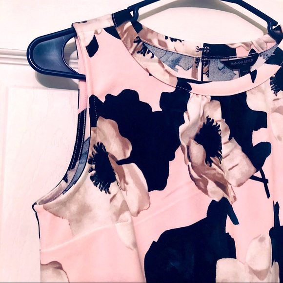 NEW Banana Republic Pink Peplum Top - Picture 4 of 7